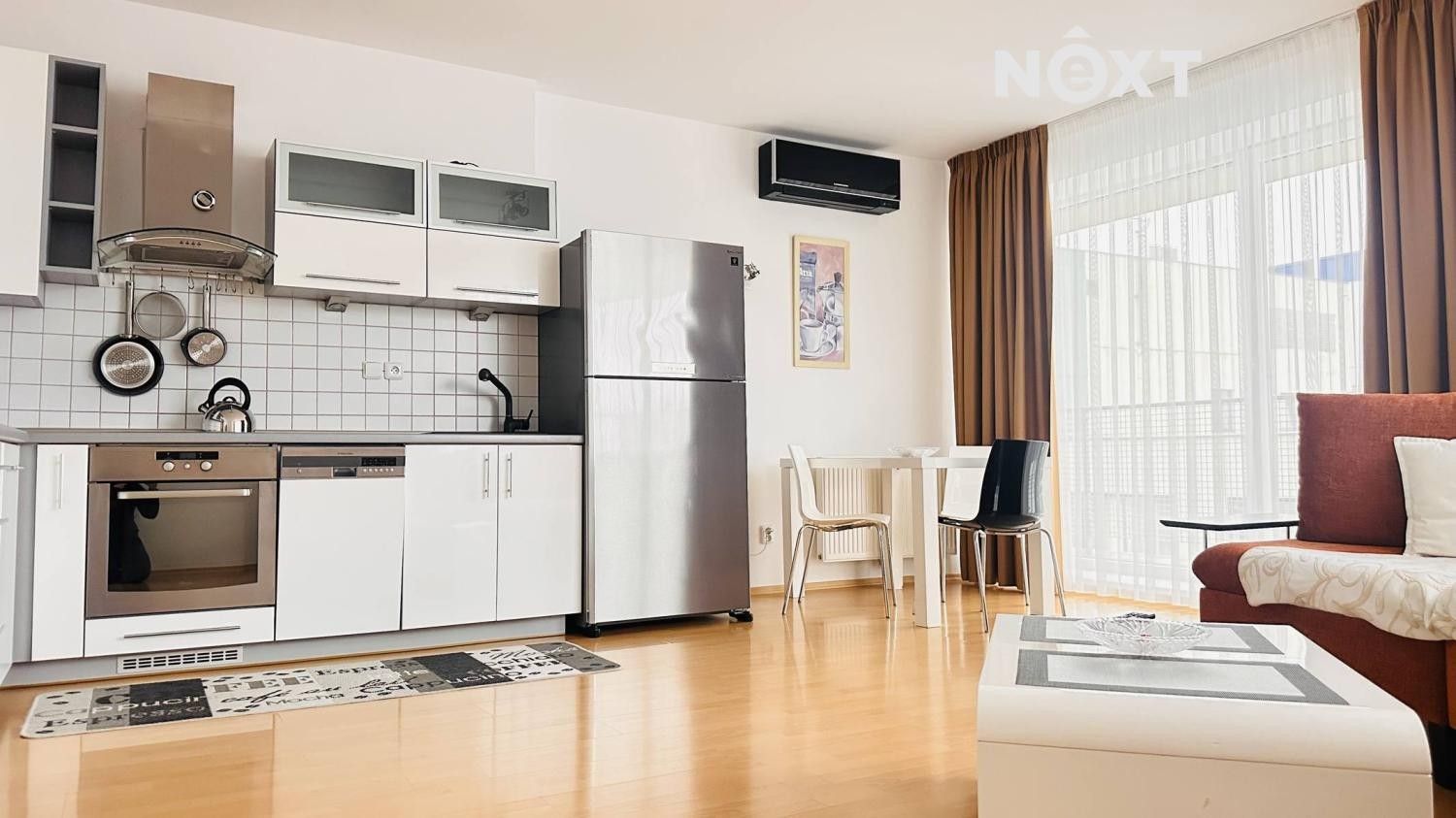 Pronájem byt 2+kk - třída Míru, Pardubice, 86 m²