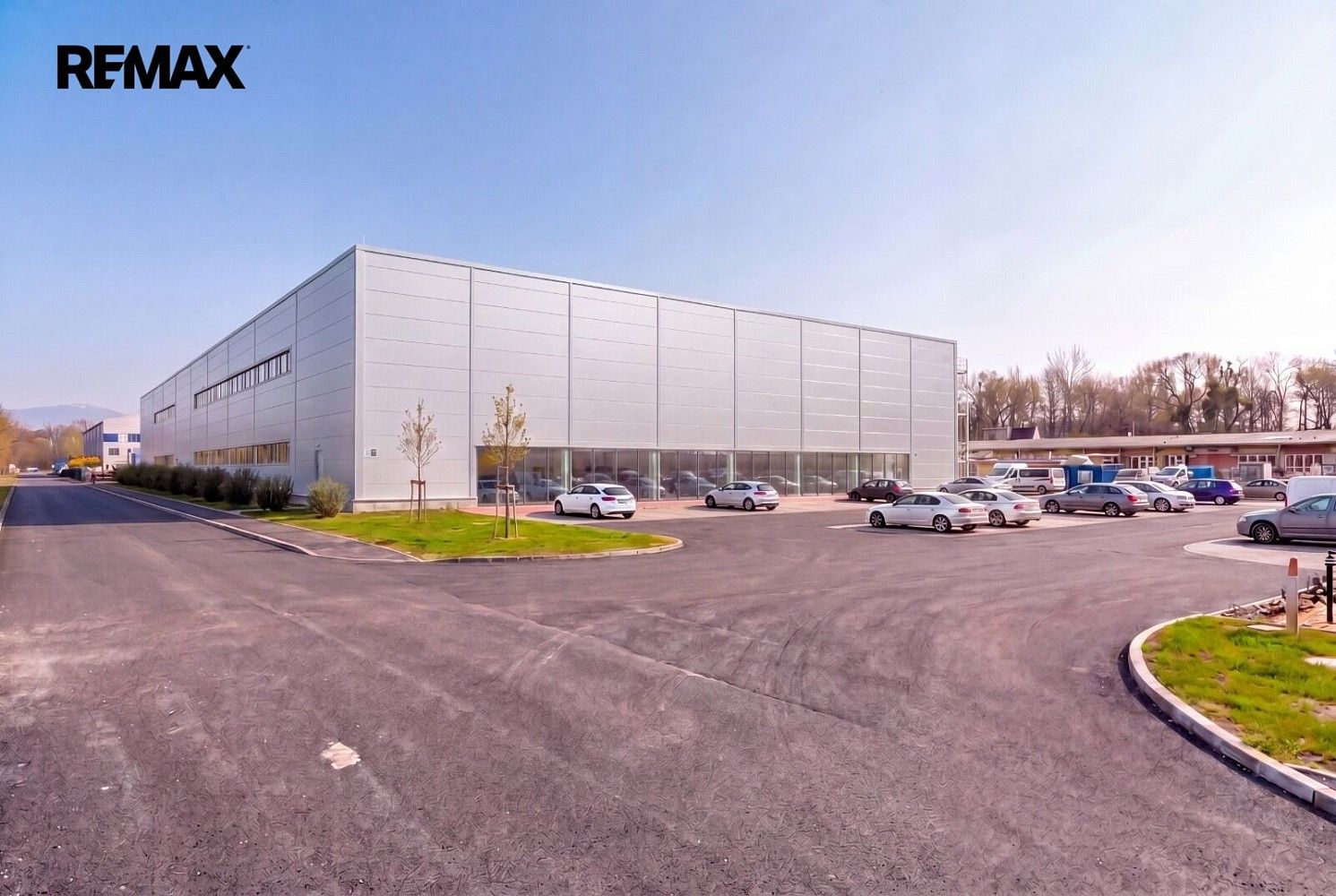 Pronájem obchodní prostory - Staré Město, okres Frýdek-Místek, Moravskoslezský kraj, 1 800 m² - 1