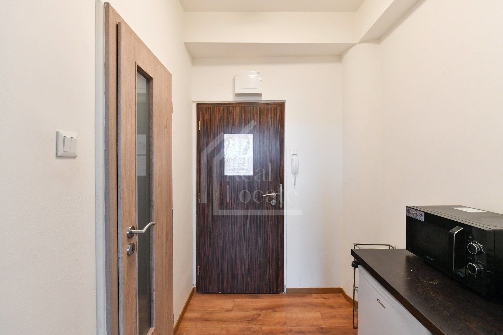 Pronájem byt - Suchdolské náměstí, Praha Suchdol, 21 m² - 5
