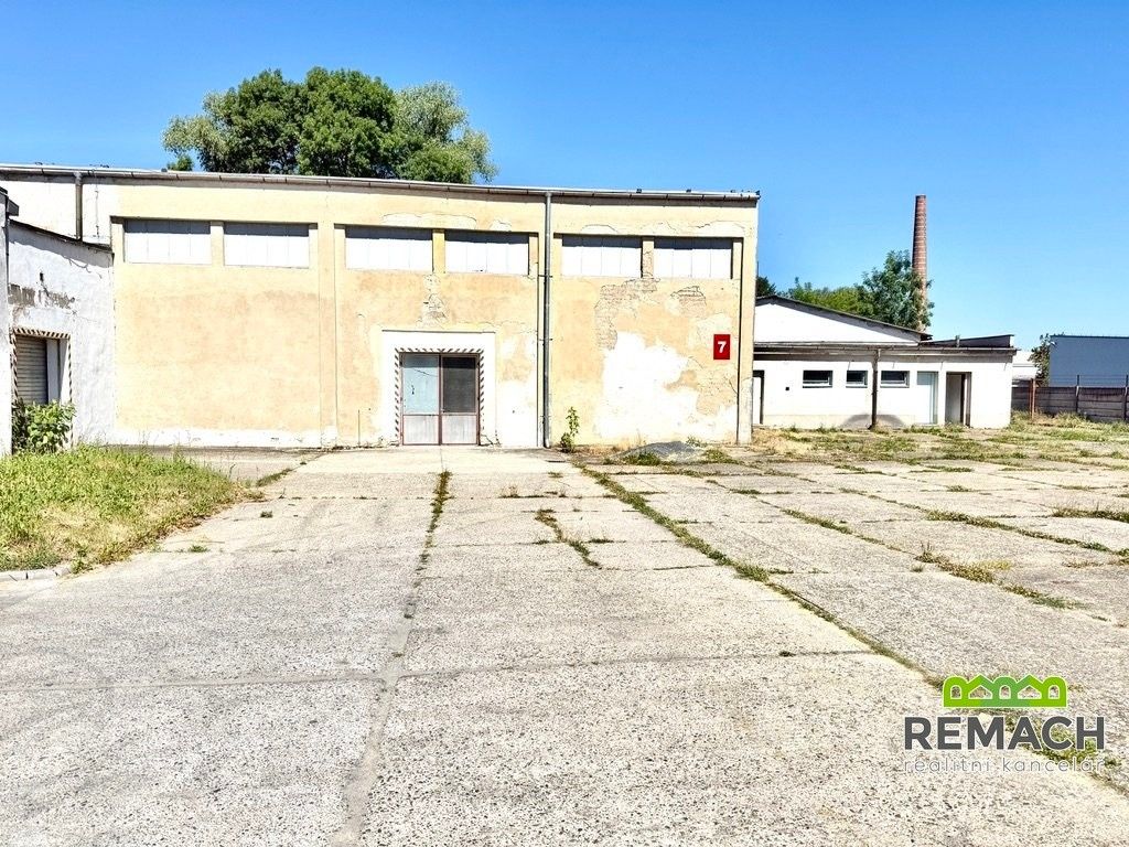 Sklady, Sokolovská, Uherské Hradiště, 816 m² - 1