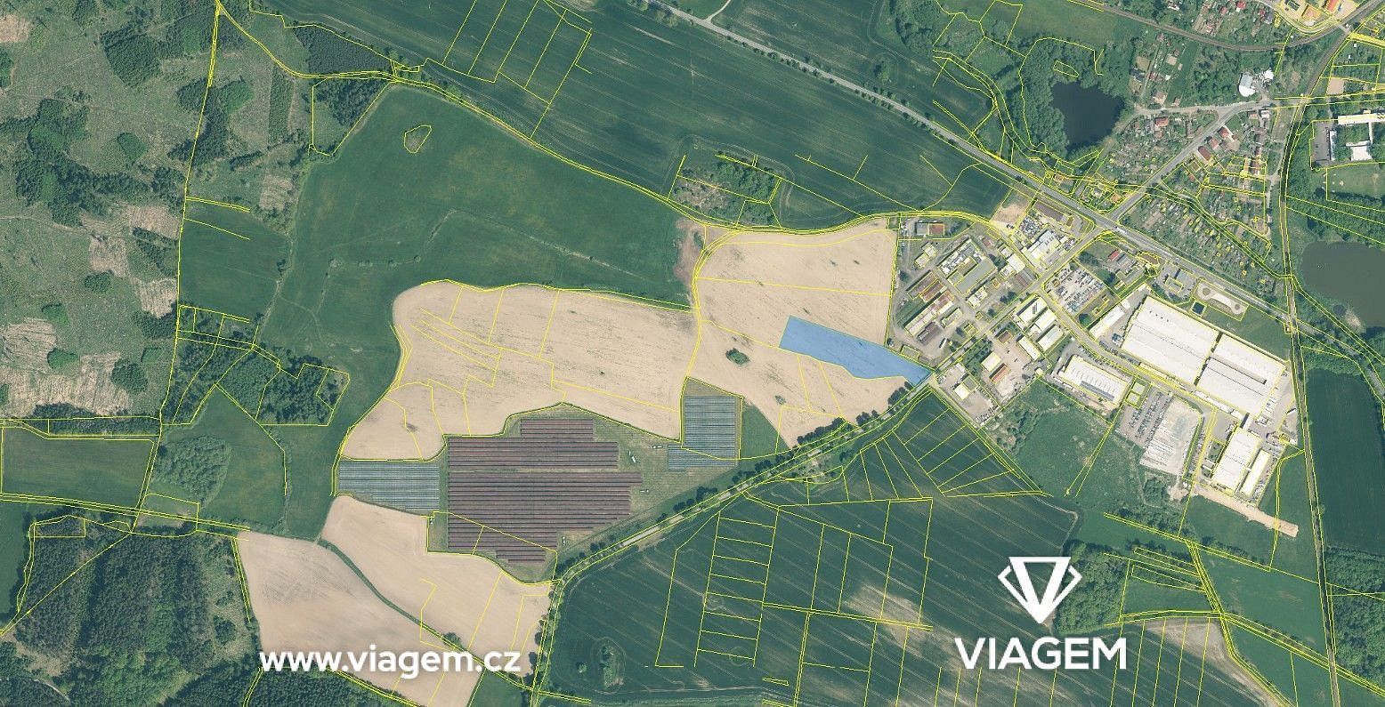 Pozemek pro bydlení, 7 477 m²