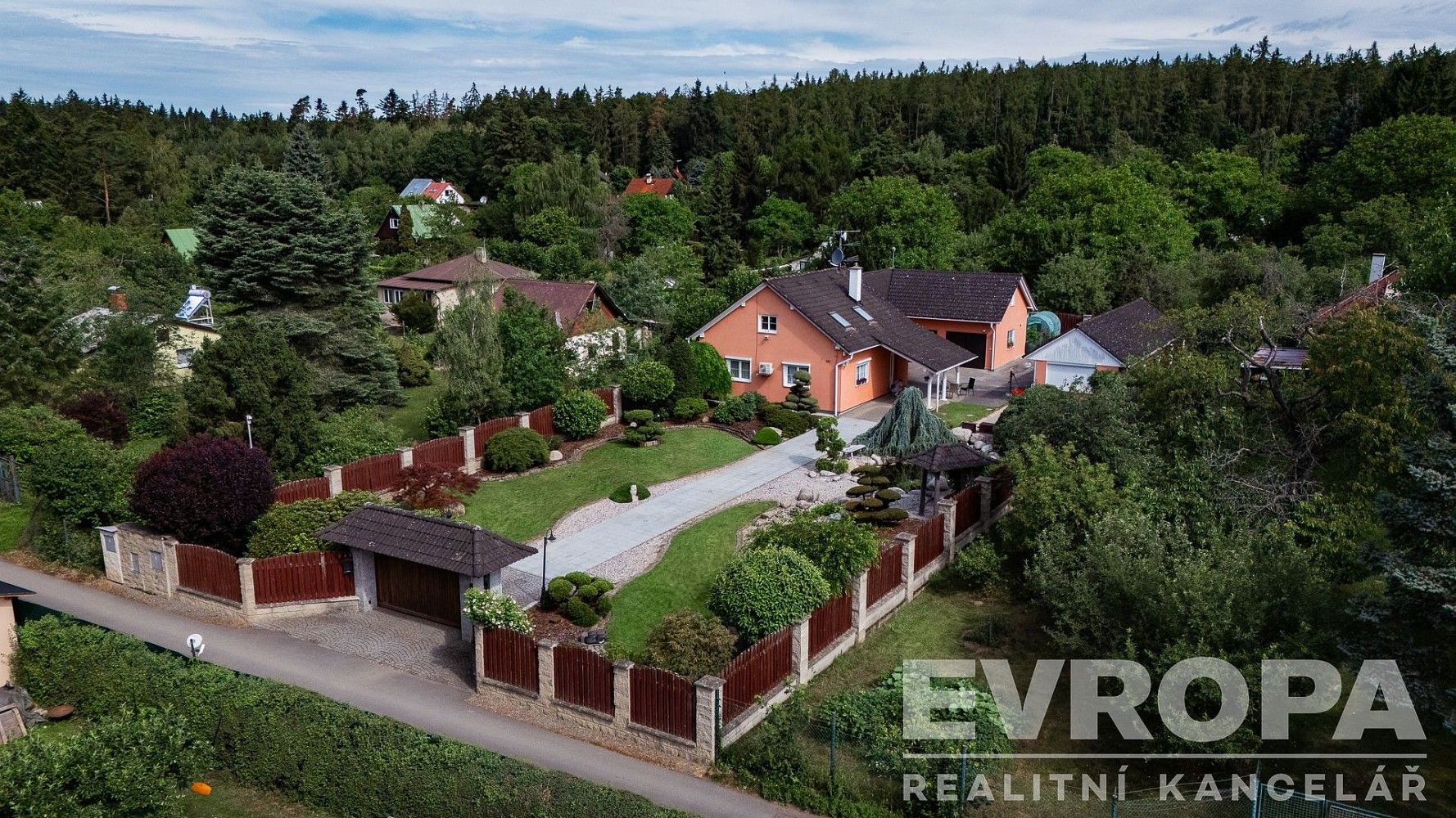 Rodinný dům · 298 m² · Nová Ves pod Pleší, okres Příbram, Středočeský kraj - 4