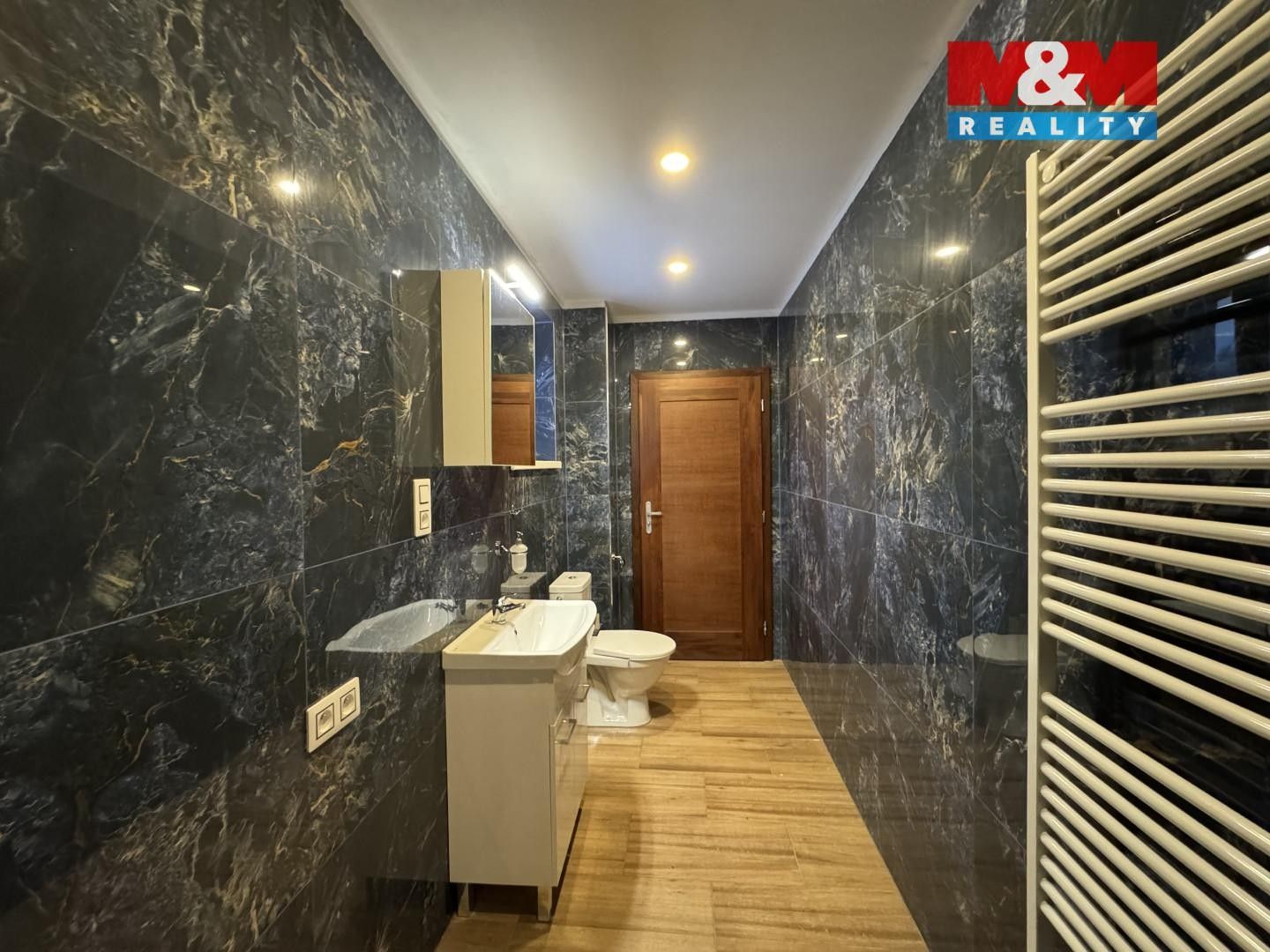 Pronájem byt 1+kk - Příseka, 95 m²