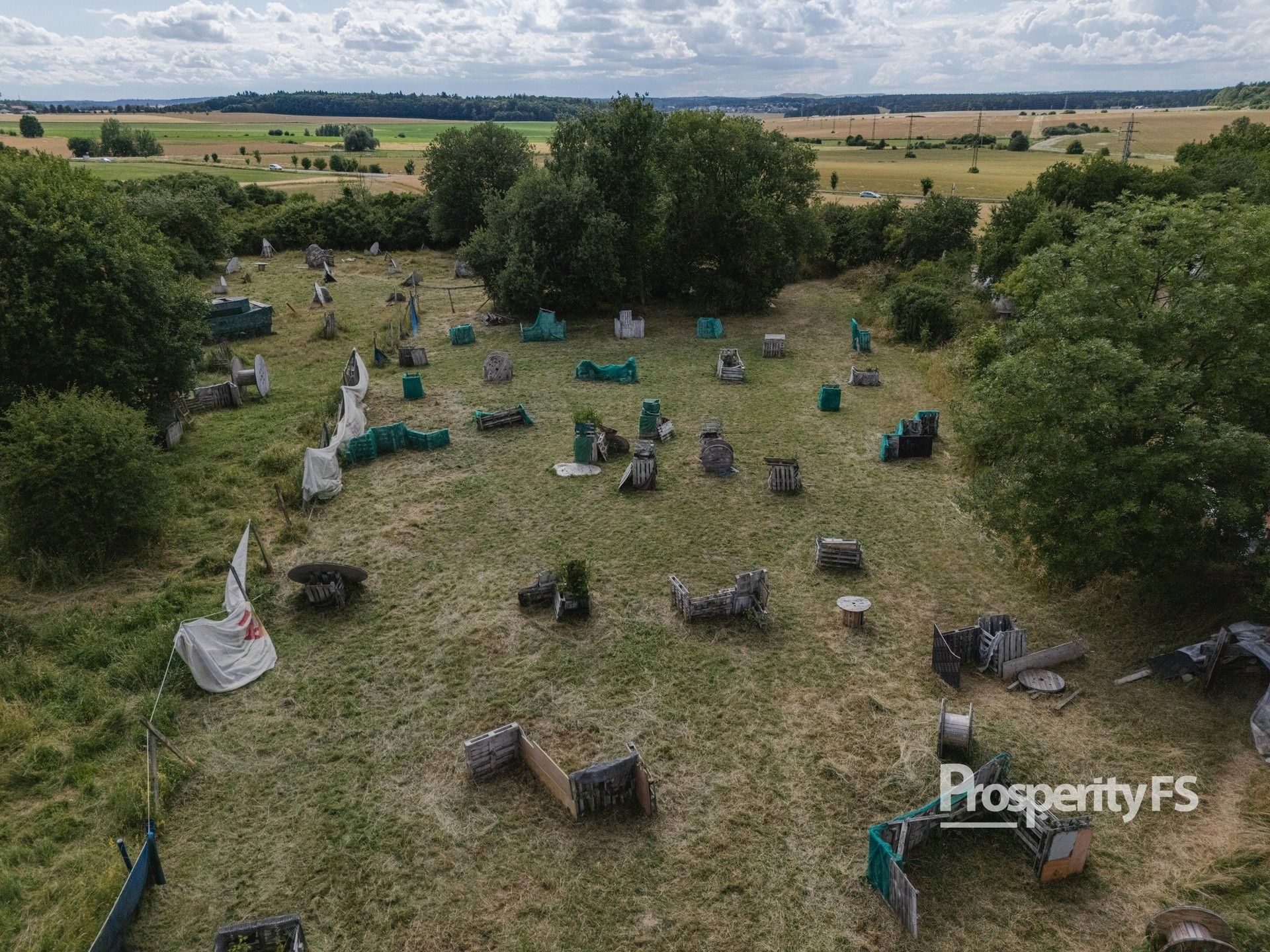 Prodej komerční pozemek - Velká Dobrá