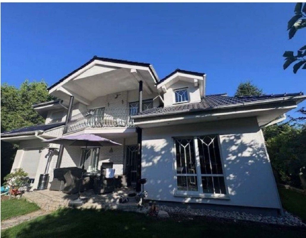 Prodej dům - Praha, 155 31, 2 m²