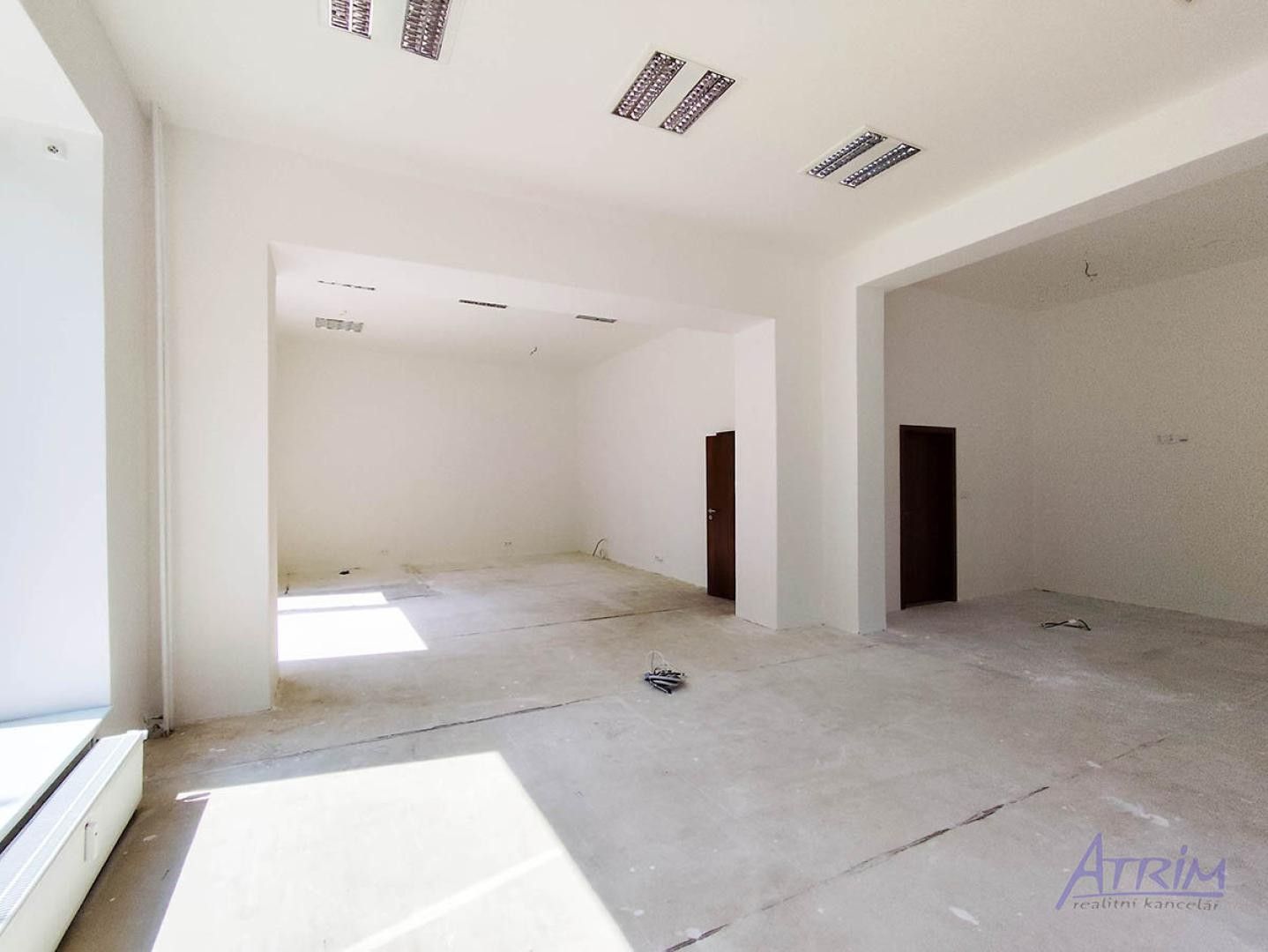 Pronájem obchodní prostory - Masařská 329, Opava Město, 104 m² - 5