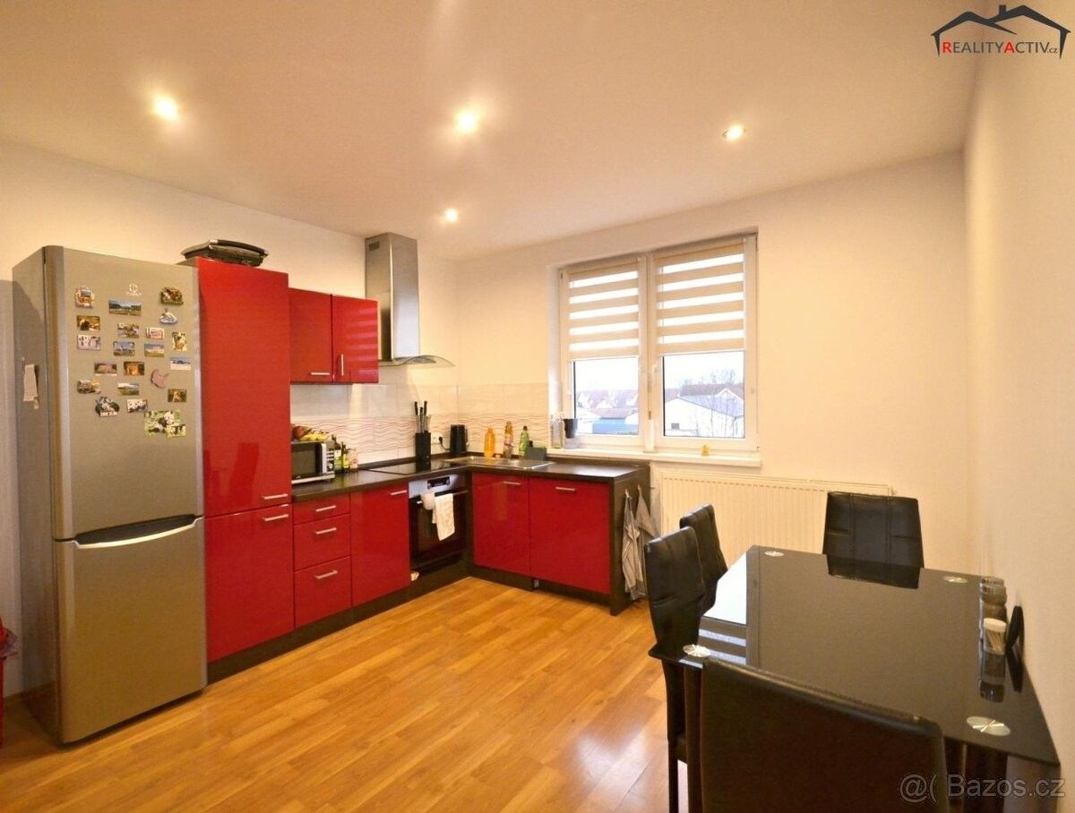 Byty, Božice, 671 64