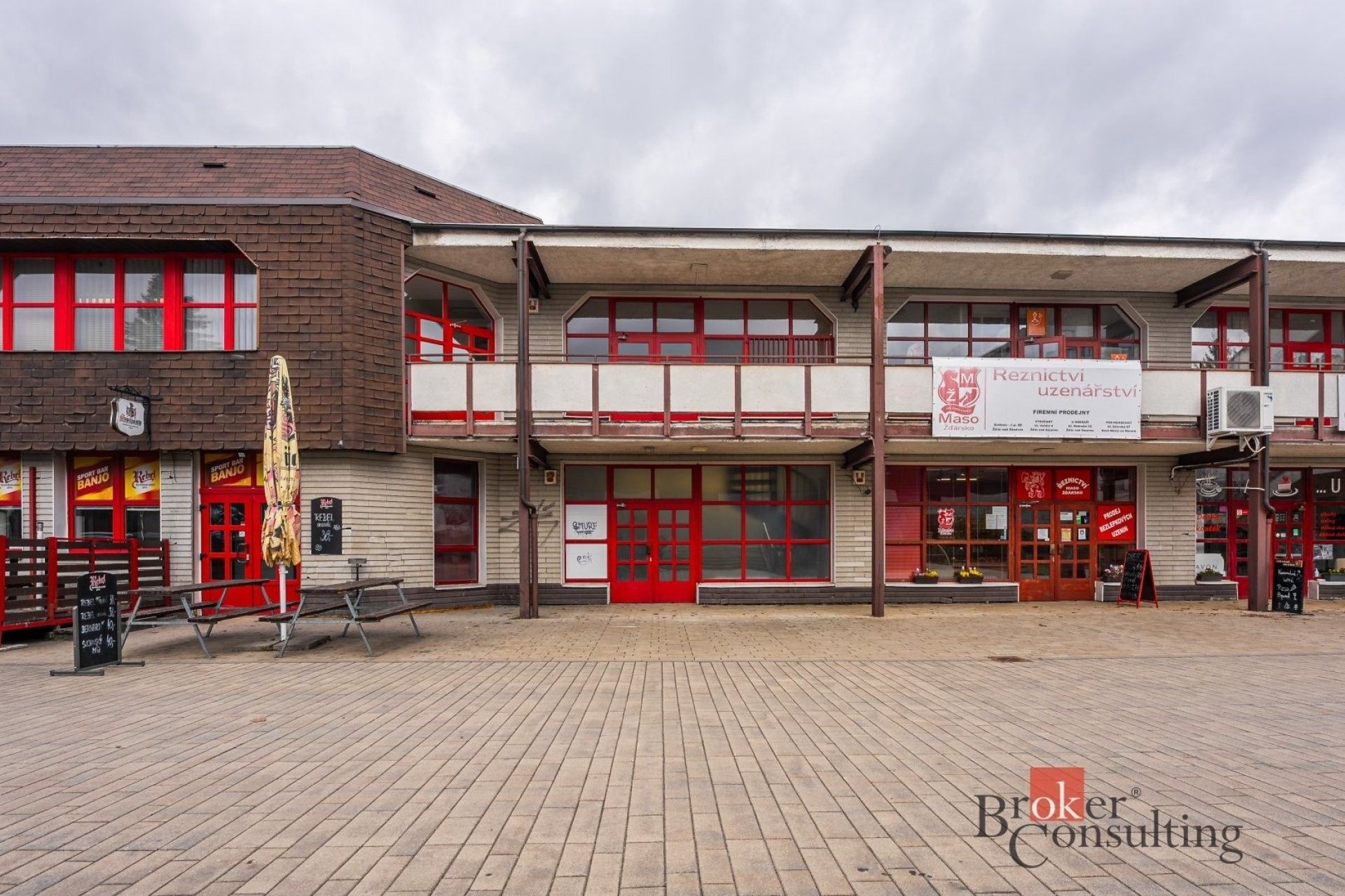Obchodní prostory, 63 m²