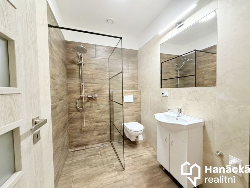 Pronájem byt 1+1 - Přerovská  , Bystřice pod Hostýnem, 42 m² - 5
