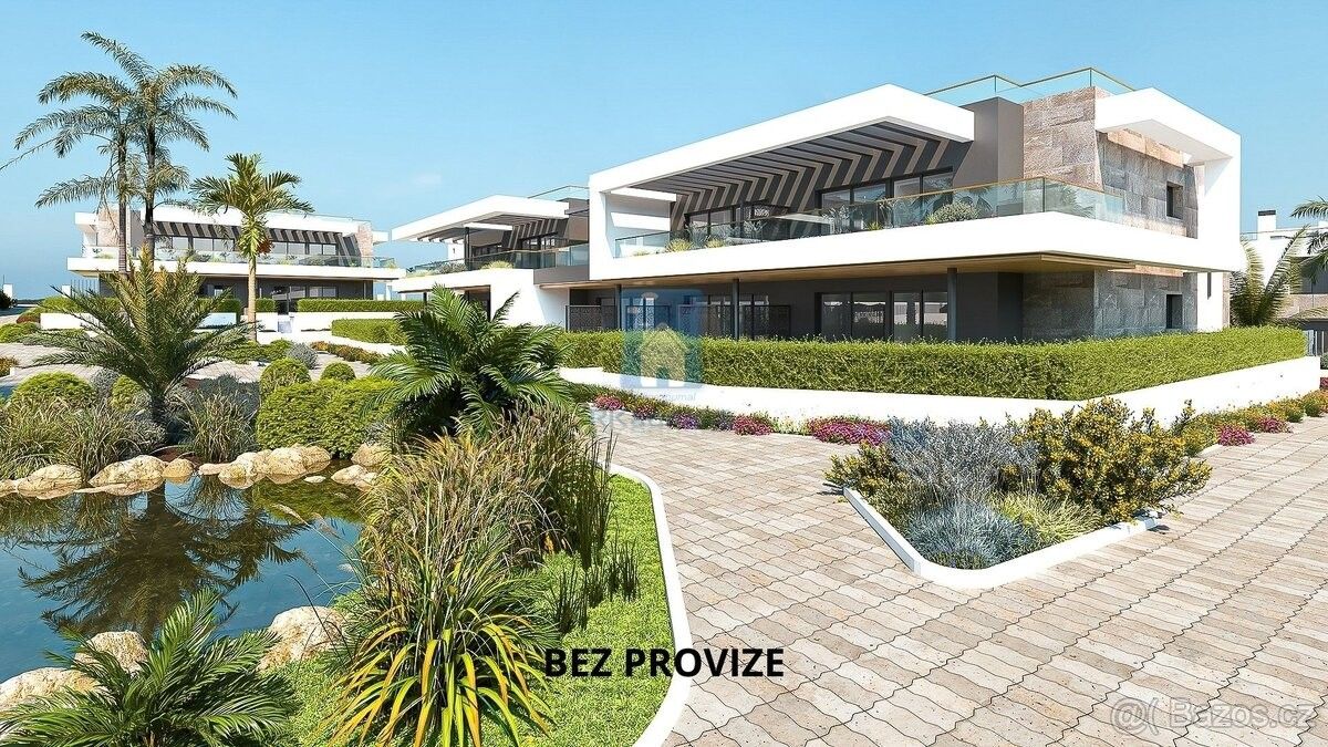 Rodinné domy, 987 66, Zahraničí