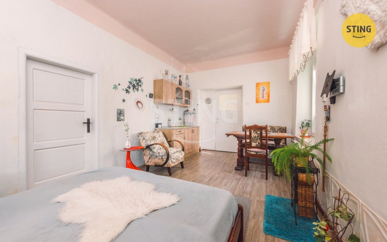 Prodej rodinný dům - Černá u Bohdanče, 140 m² - 5