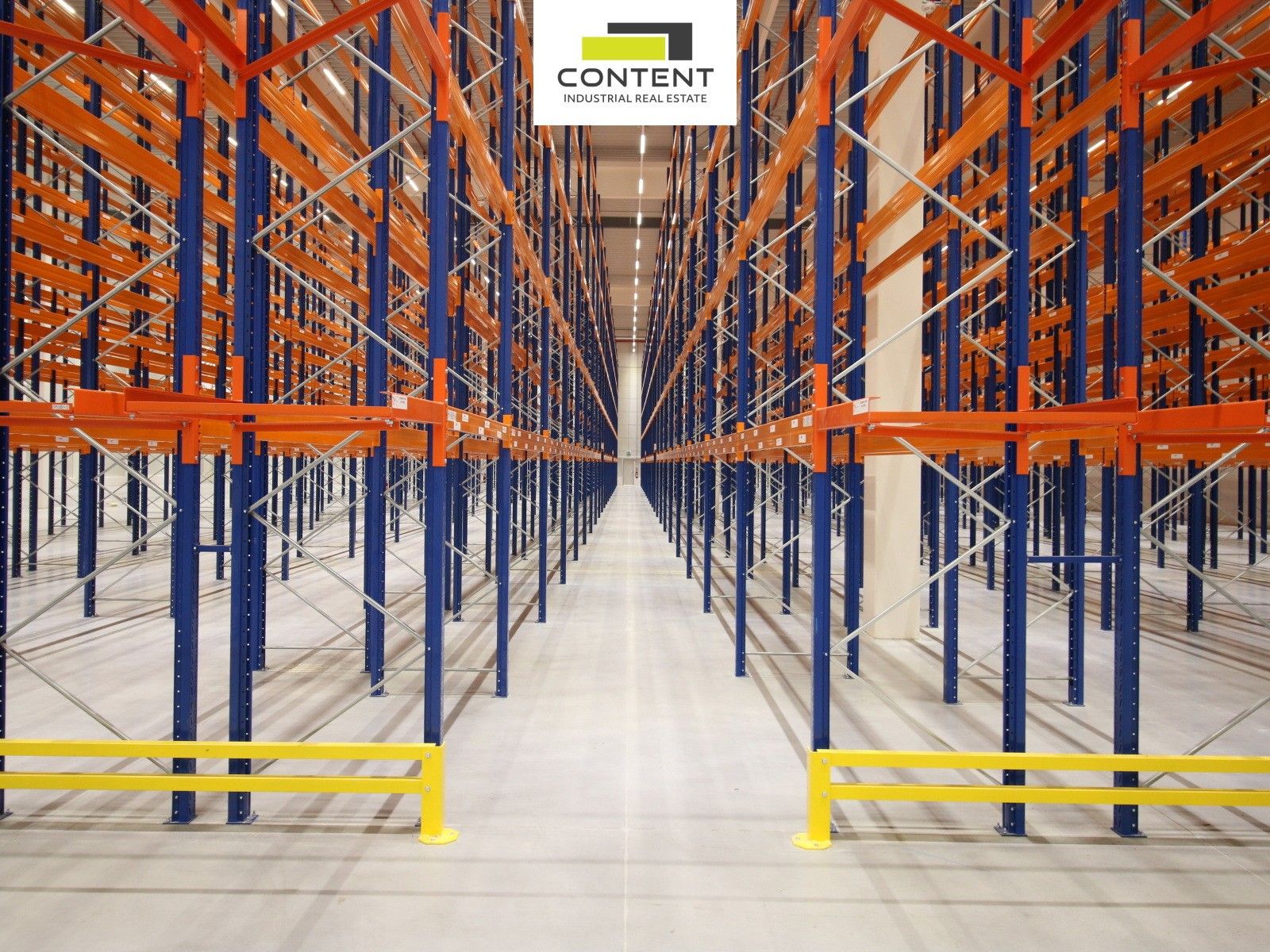 Sklady, Český Újezd, Chlumec, 4 000 m²