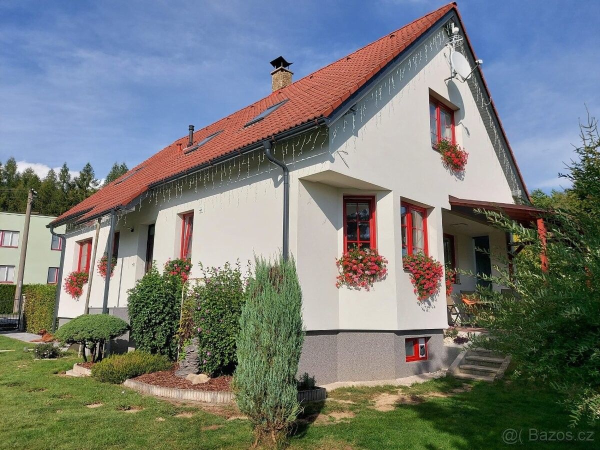 Rodinné domy, Frýdek-Místek, 738 01 - 1