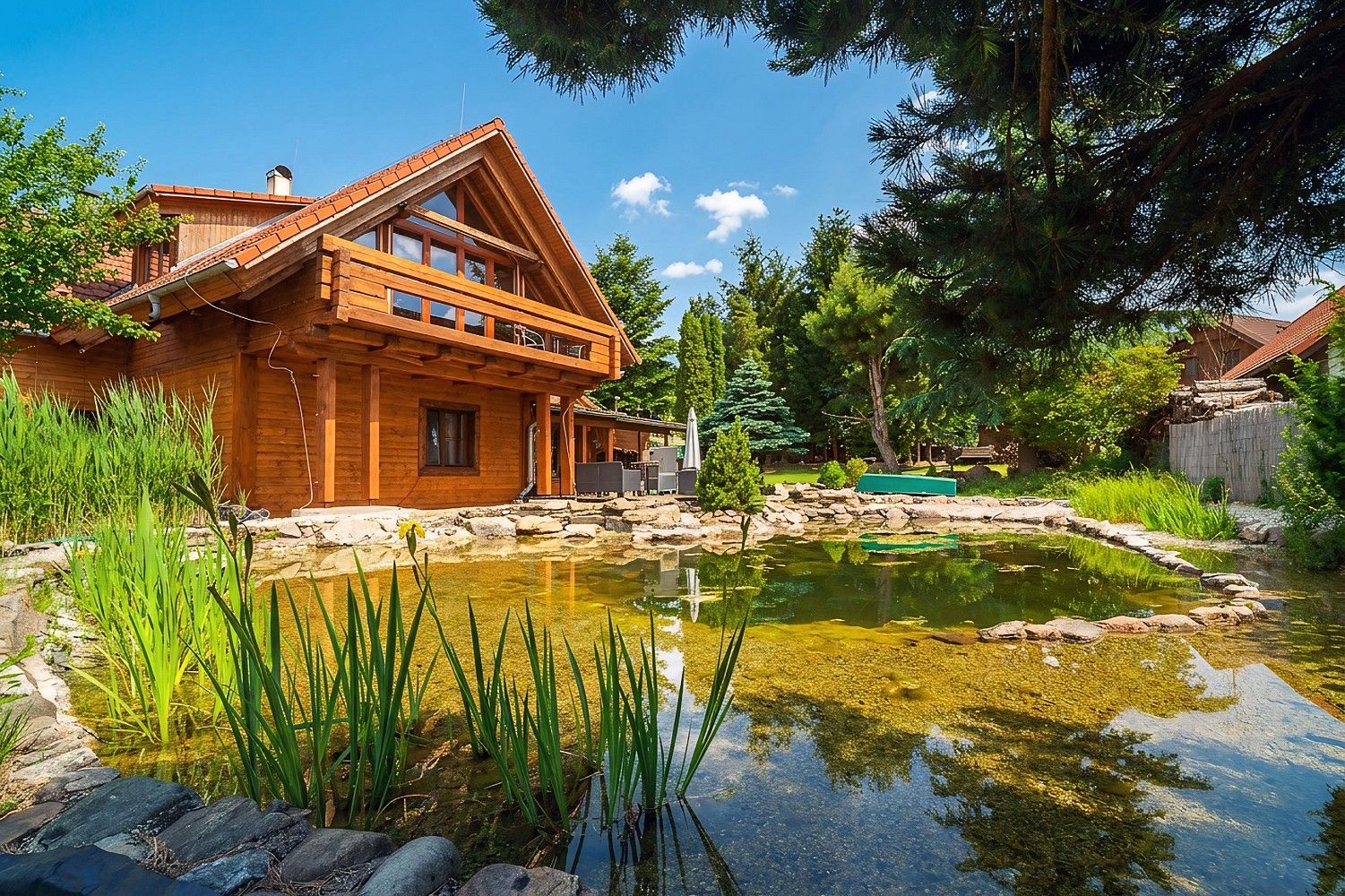Rodinné domy, Vrábče - Slavče, okres České Budějovice, 268 m² - 2