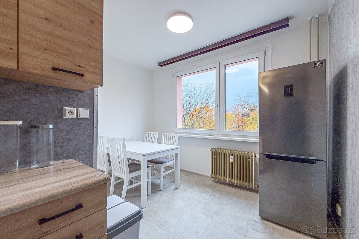 Byty, Chomutov, 430 04