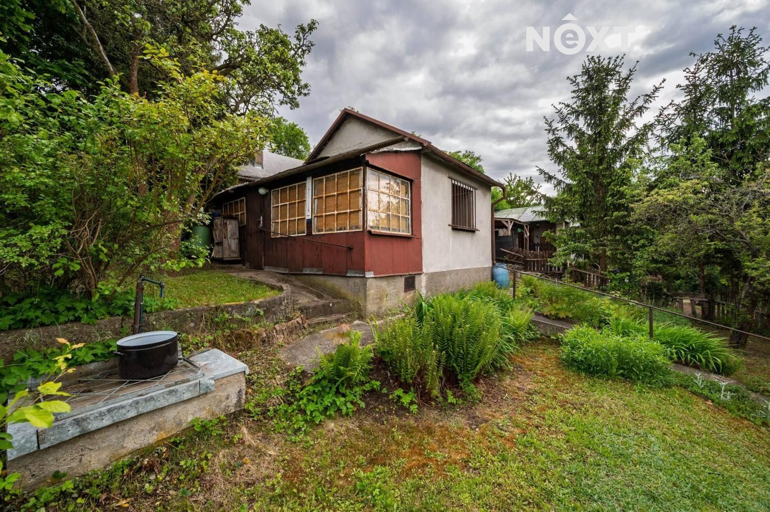 Chaty, Na Balkáně 2648, Praha Žižkov, 30 m² - 2