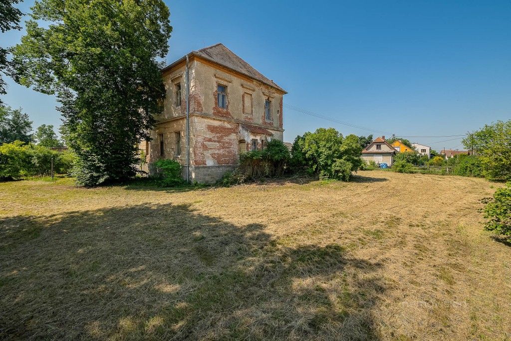 Vily, Ke Skalce 29, Tuklaty Tlustovousy, 500 m² - 2