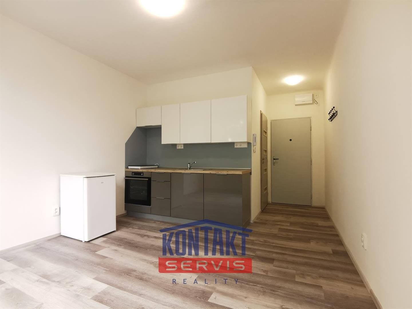 1+kk, Plzeňská, České Budějovice, 21 m²