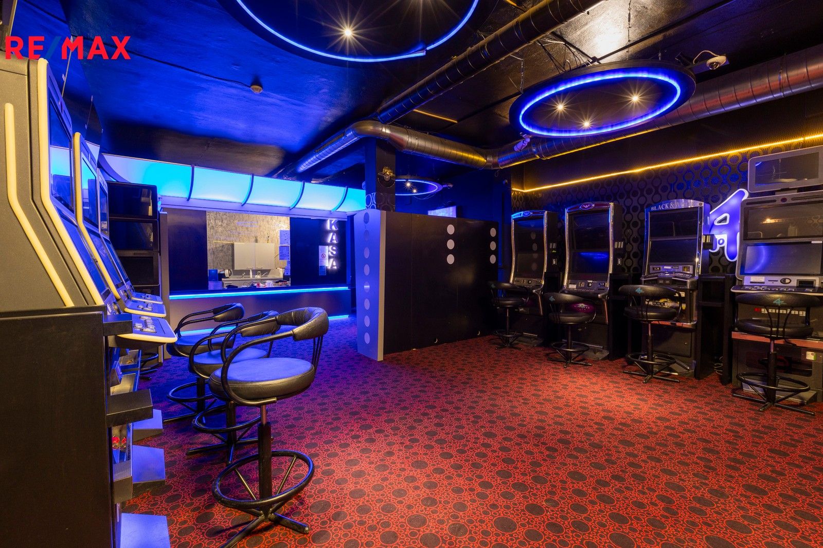 Pronájem obchodní prostory - Havlíčkova, Chrudim, 208 m²