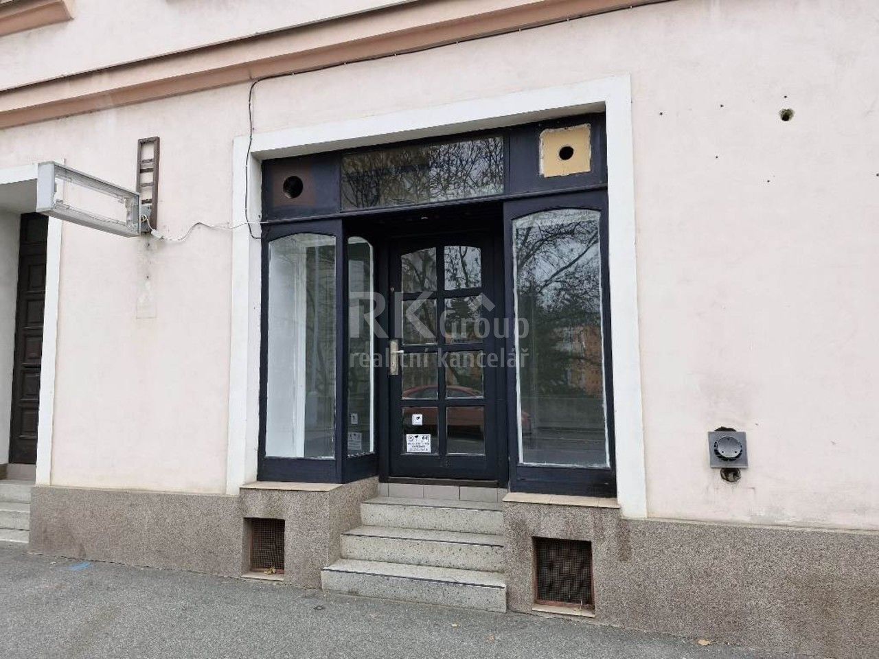 Pronájem komerční - Žižkova, Slaný, 45 m²