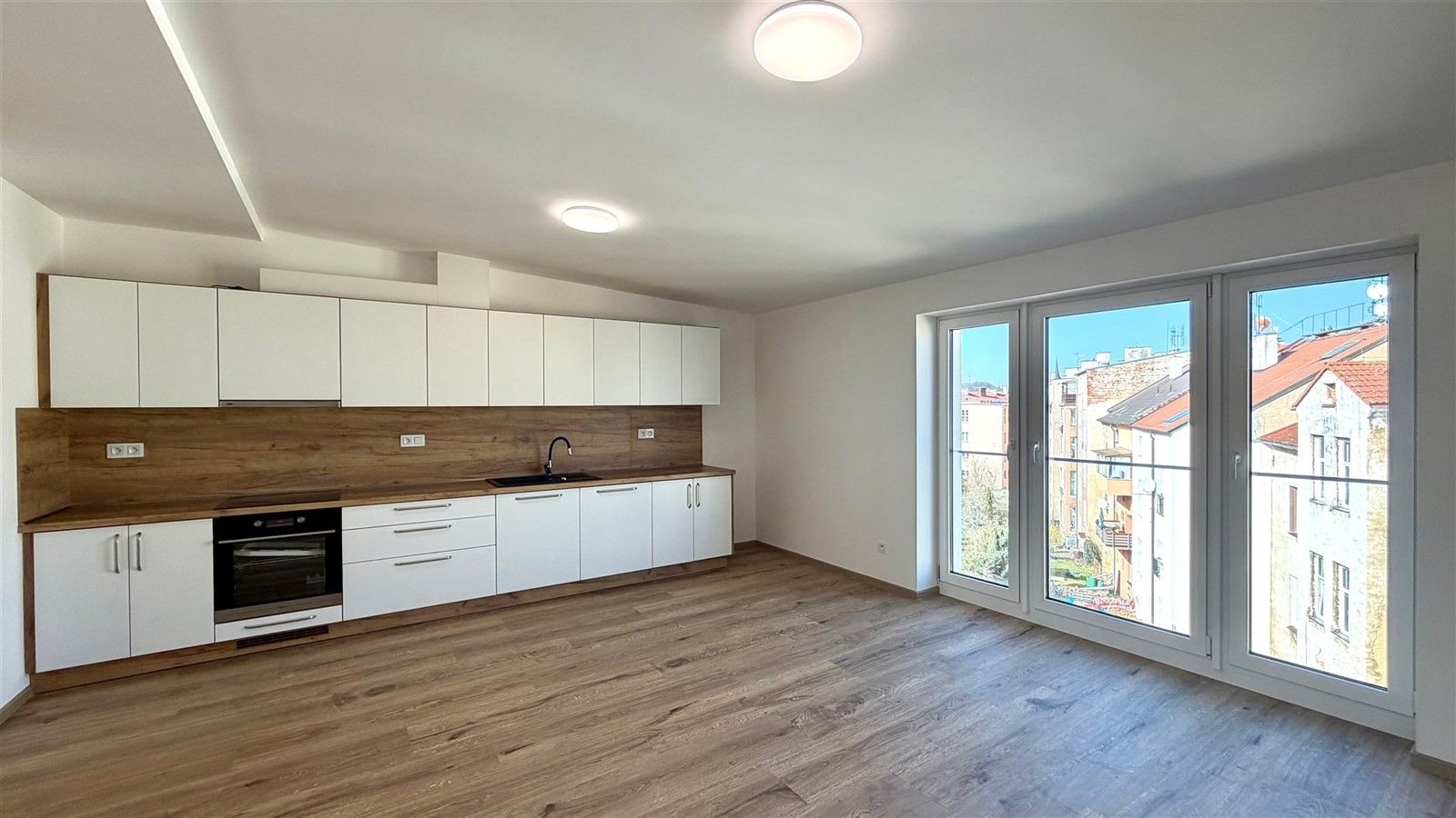4+kk, Evropská 1046, Cheb, 105 m²