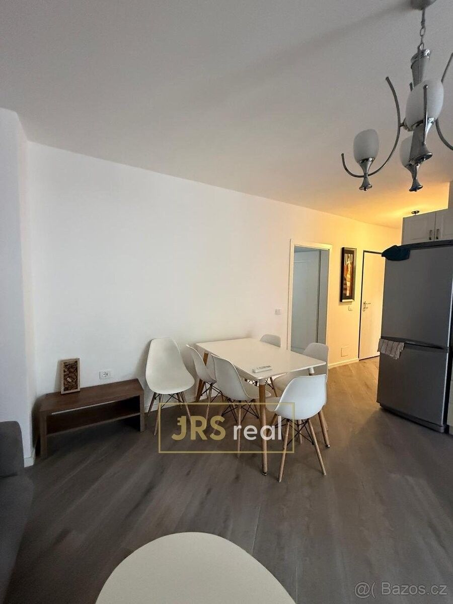 Prodej byt - 987 66, Zahraničí