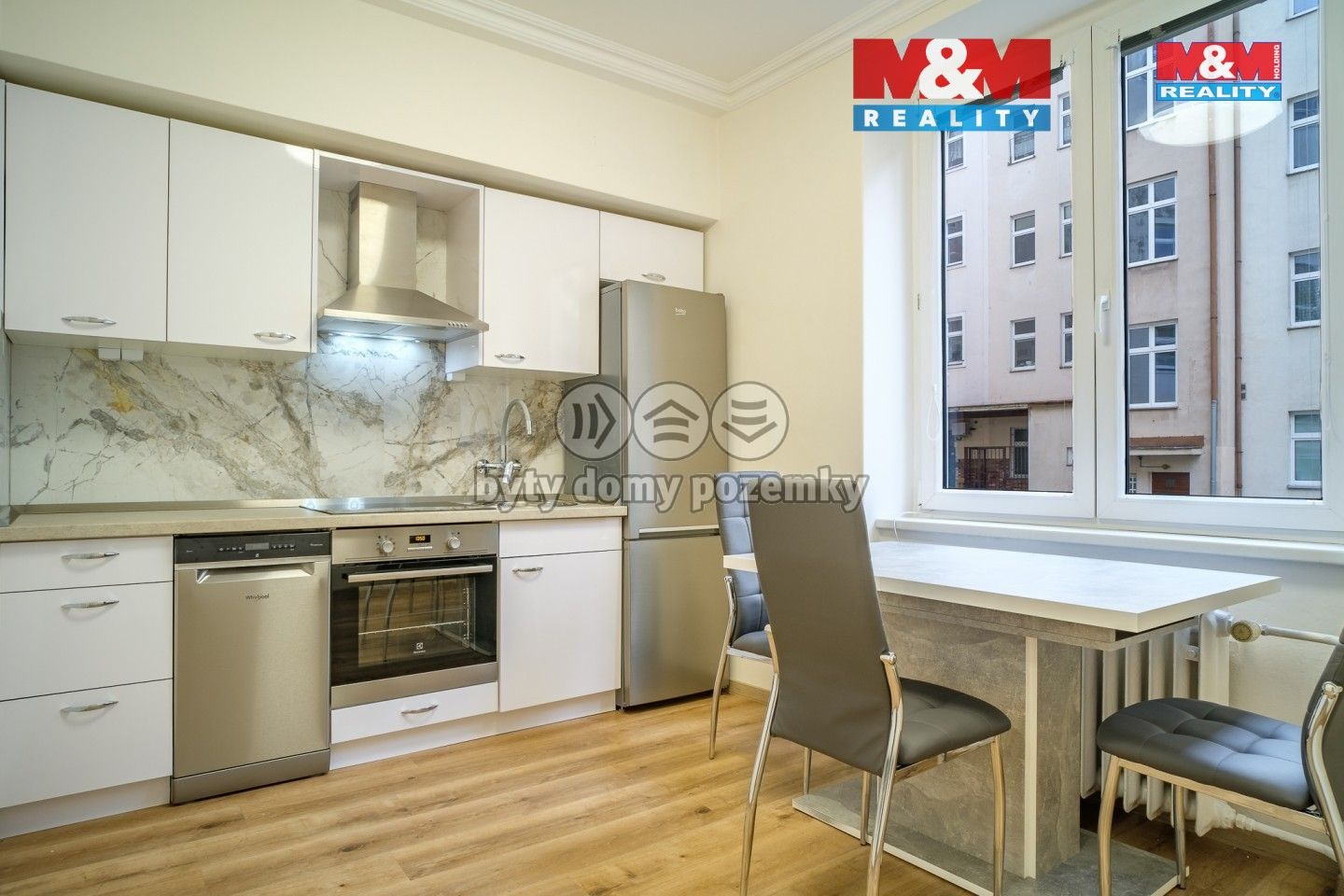 1+1, Jateční, Karlovy Vary, 40 m²