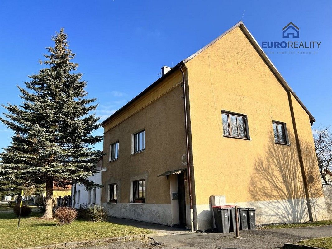 3+1, Chodová Planá, okres Tachov, Plzeňský kraj, 75 m² - 1