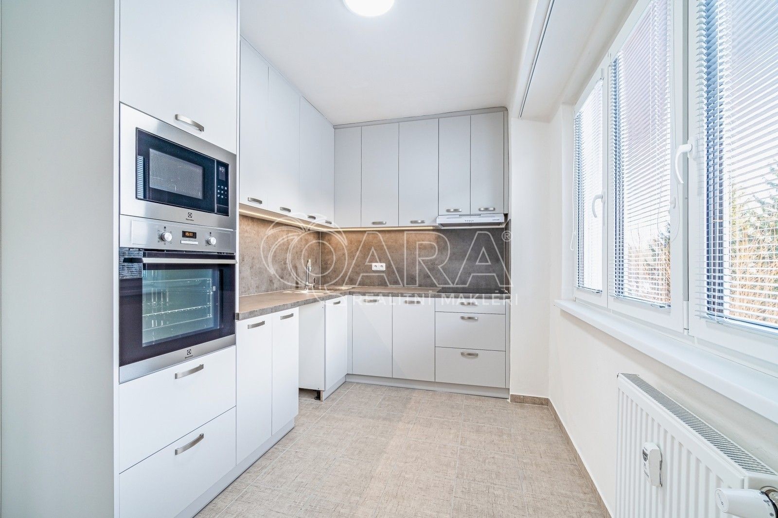 Pronájem byt 2+1 - Dr. E. Beneše, Kralupy nad Vltavou, 53 m²