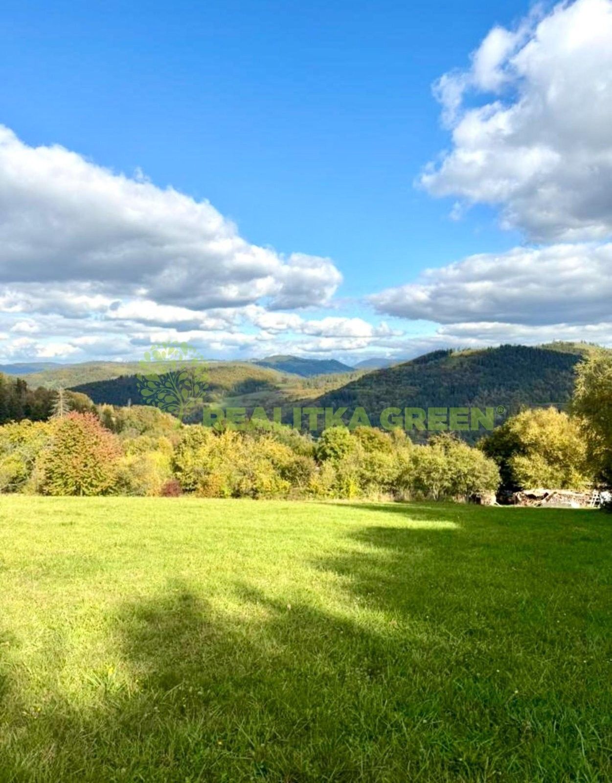 Telek, 6194 m²