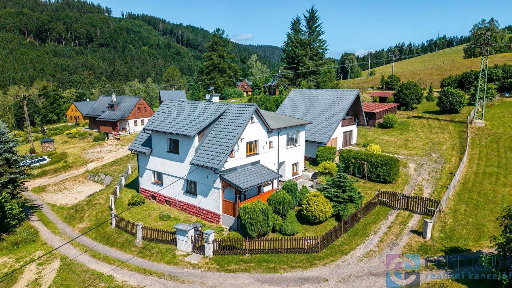 Rodinný dům, 244 m²