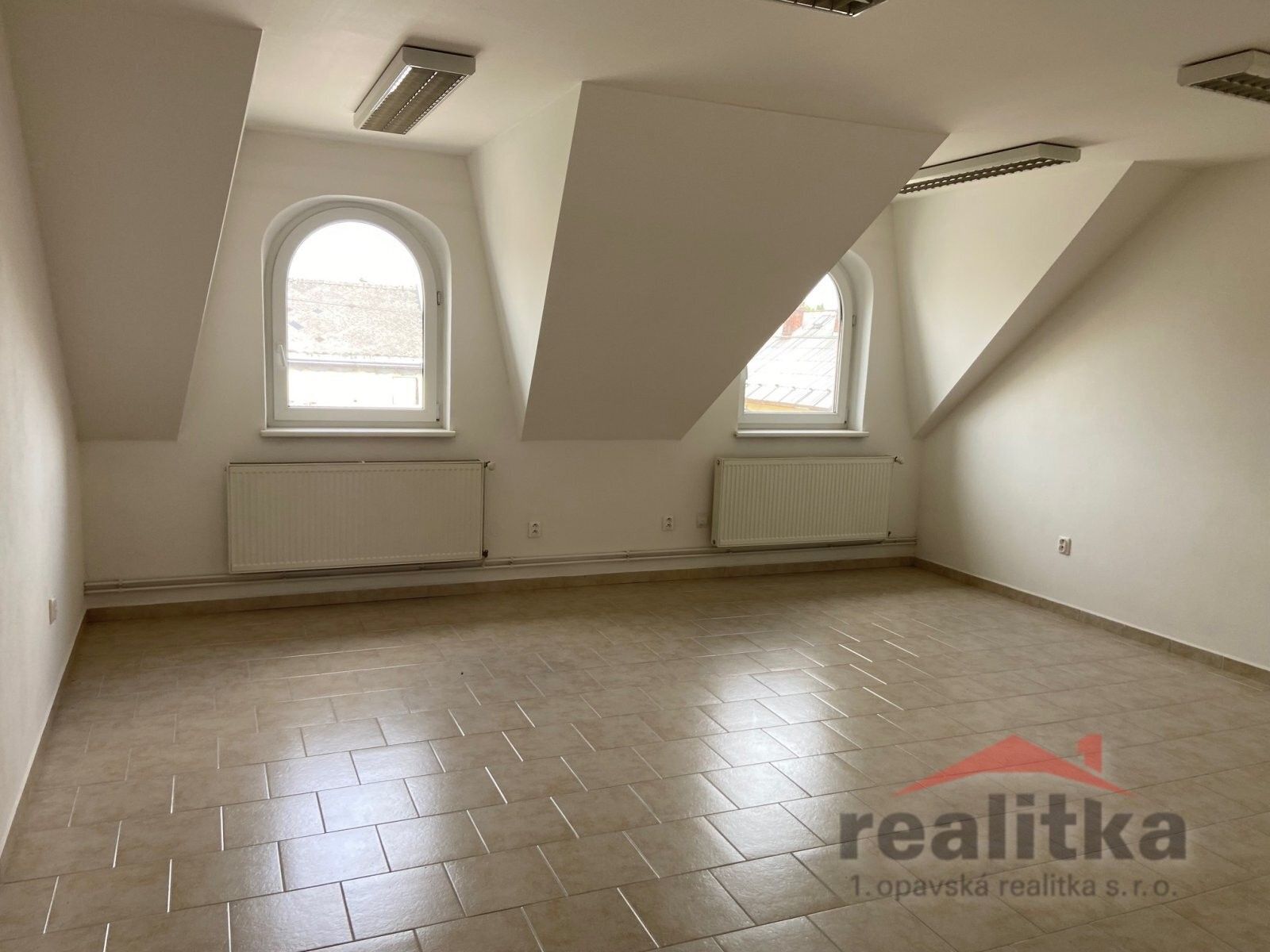 Obchodní prostory, Přemyslovců, Opava, 525 m² - 2