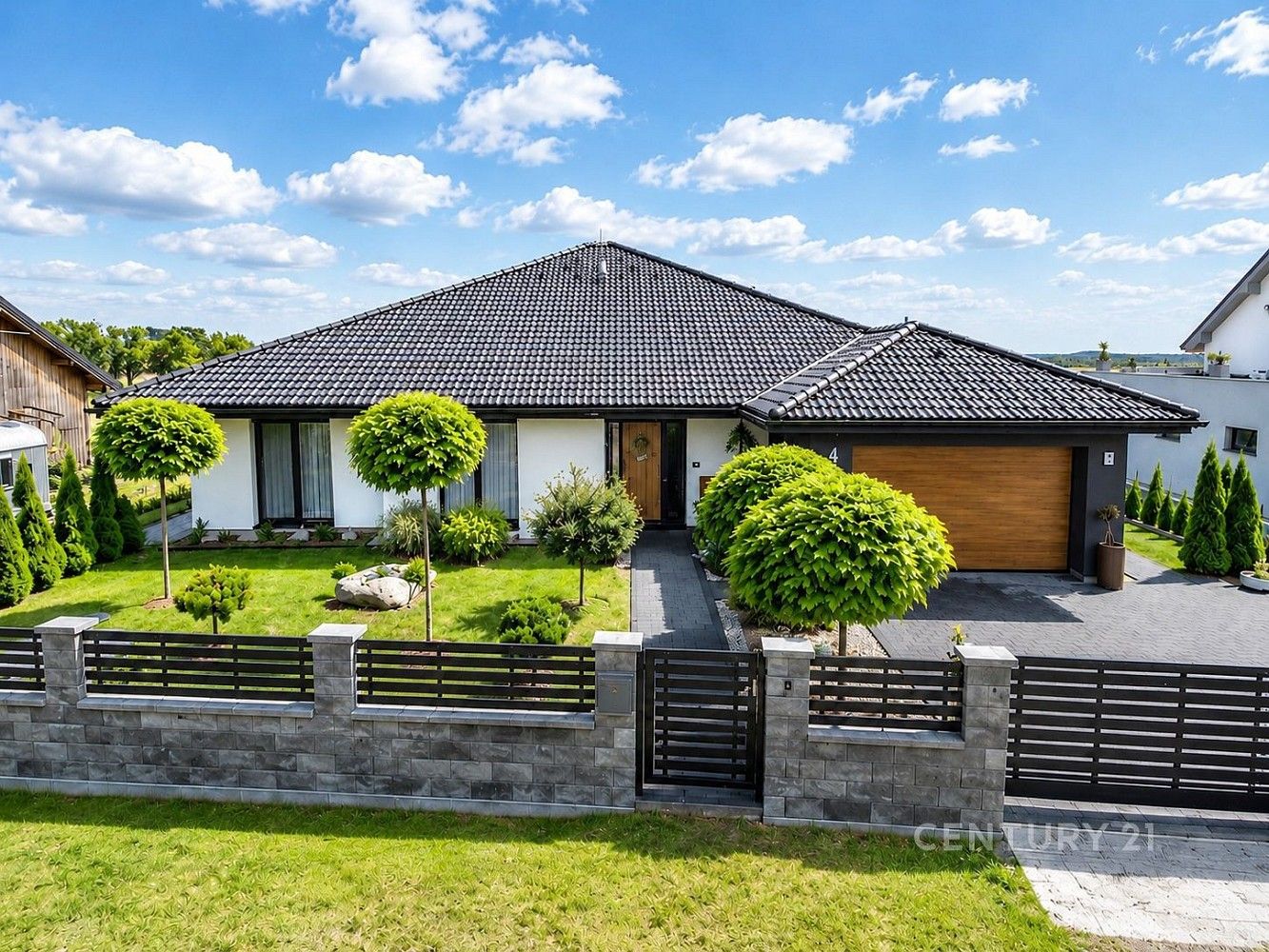 Rodinné domy, Hajany, okres Strakonice, Jihočeský kraj, 260 m² - 1