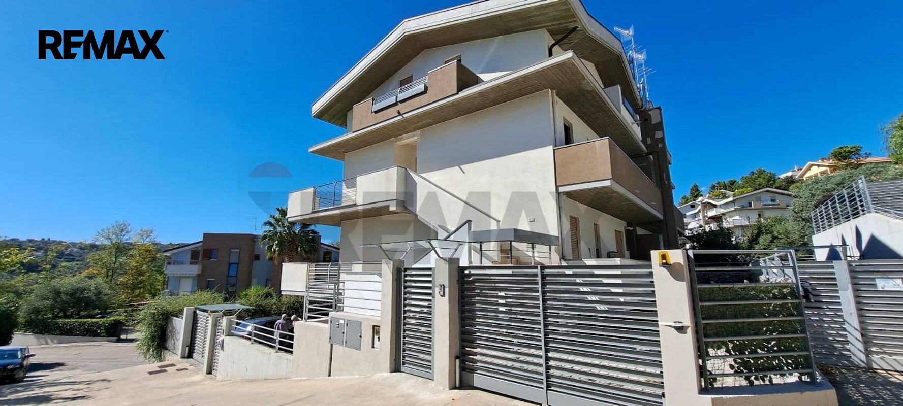 5+1, Montesilvano, Itálie, 154 m² - 1