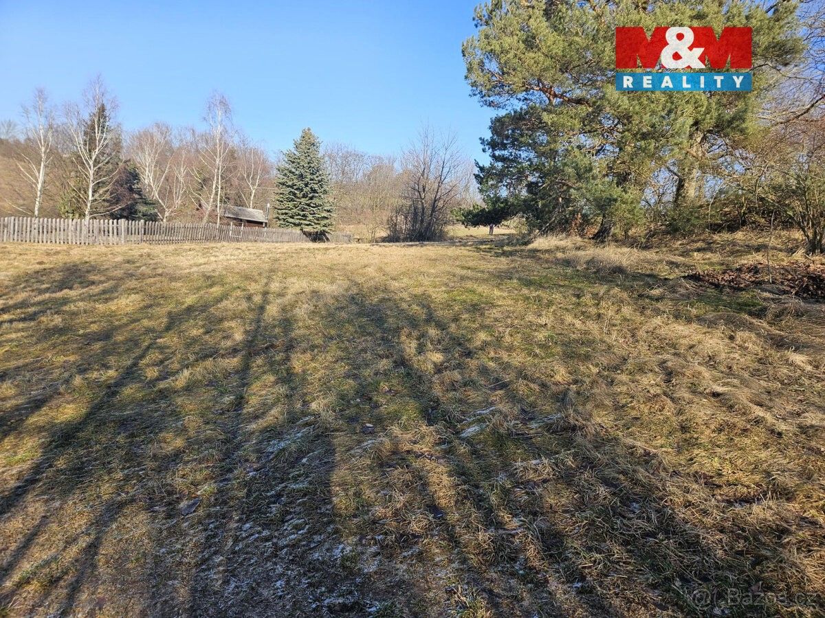 Prodej pozemek pro bydlení - Suchdol u Prostějova, 798 45