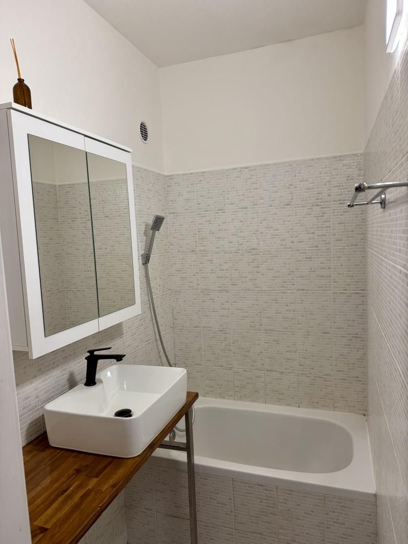 Prodej byt 2+1 - Na Bradle 1019, Světlá nad Sázavou, 46 m² - 5