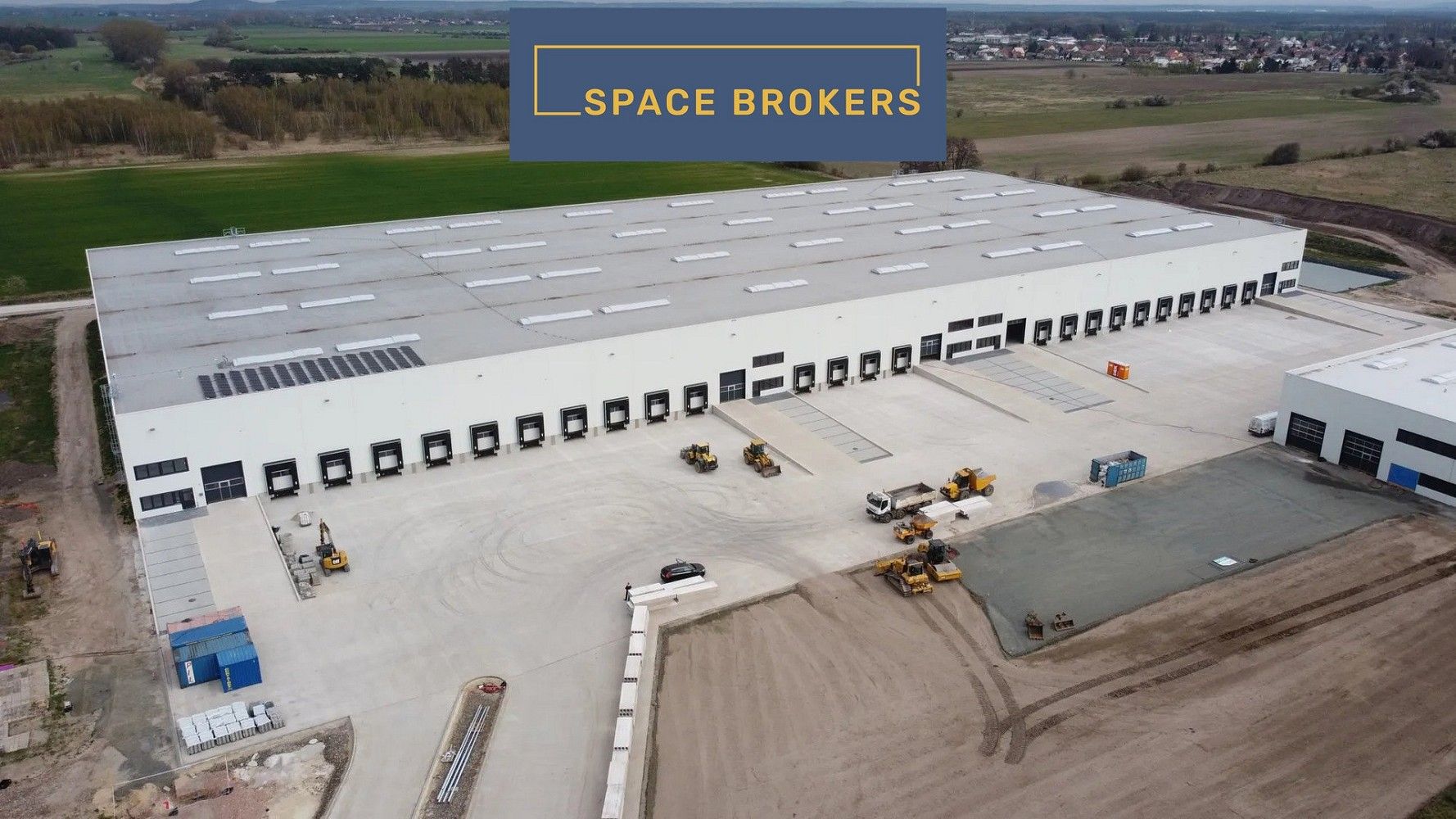 Sklady, Poděbrady, okres Nymburk, Středočeský kraj, 20 000 m² - 1