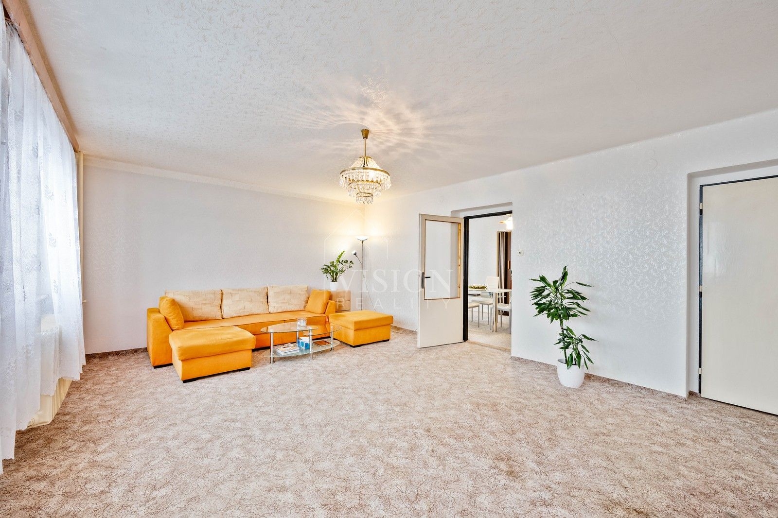 Prodej rodinný dům - Čestín, 328 m²