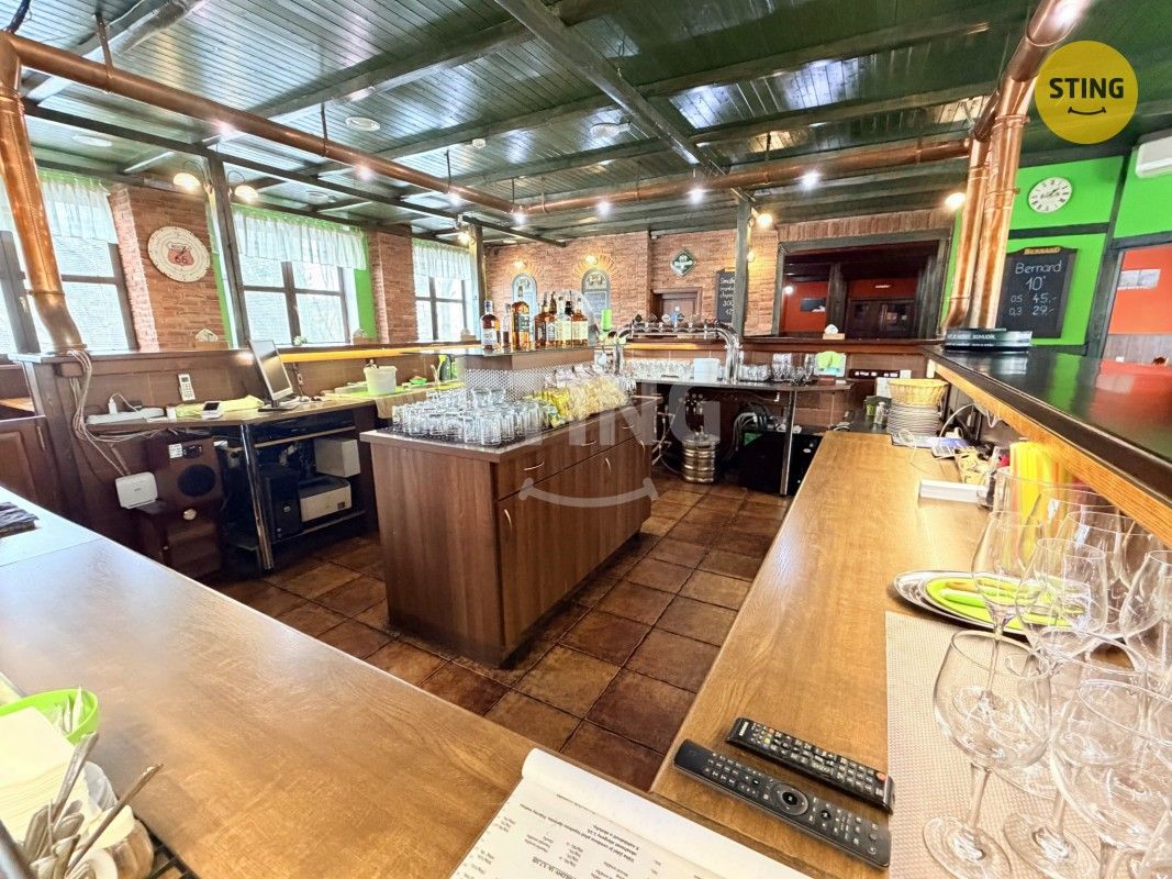 Restaurace · 320 m² · Ladislava Hosáka  , Ostrava Bělský Les - 4