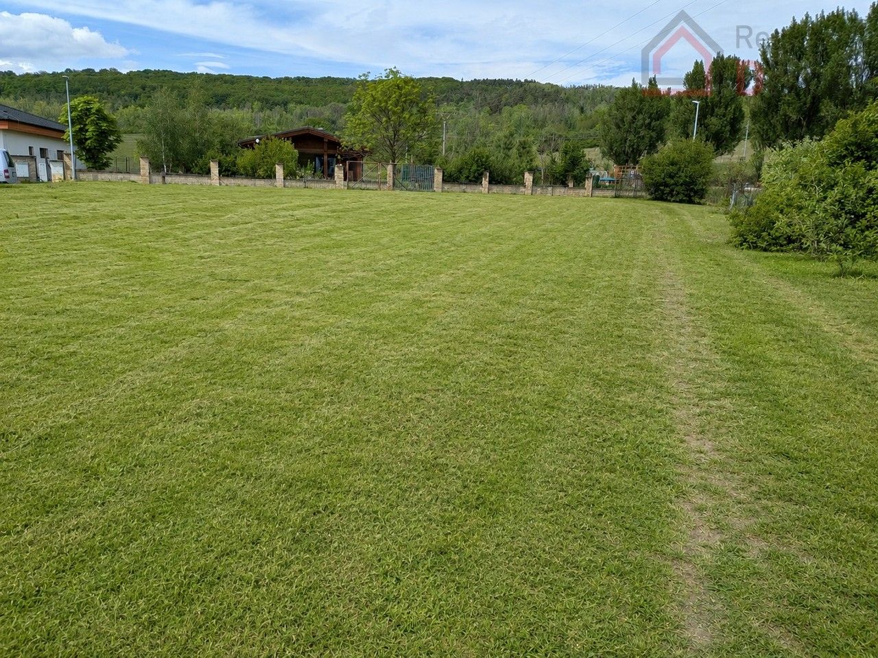 Prodej pozemek pro bydlení - Sýčina,Dobrovice, 1 096 m² - 2