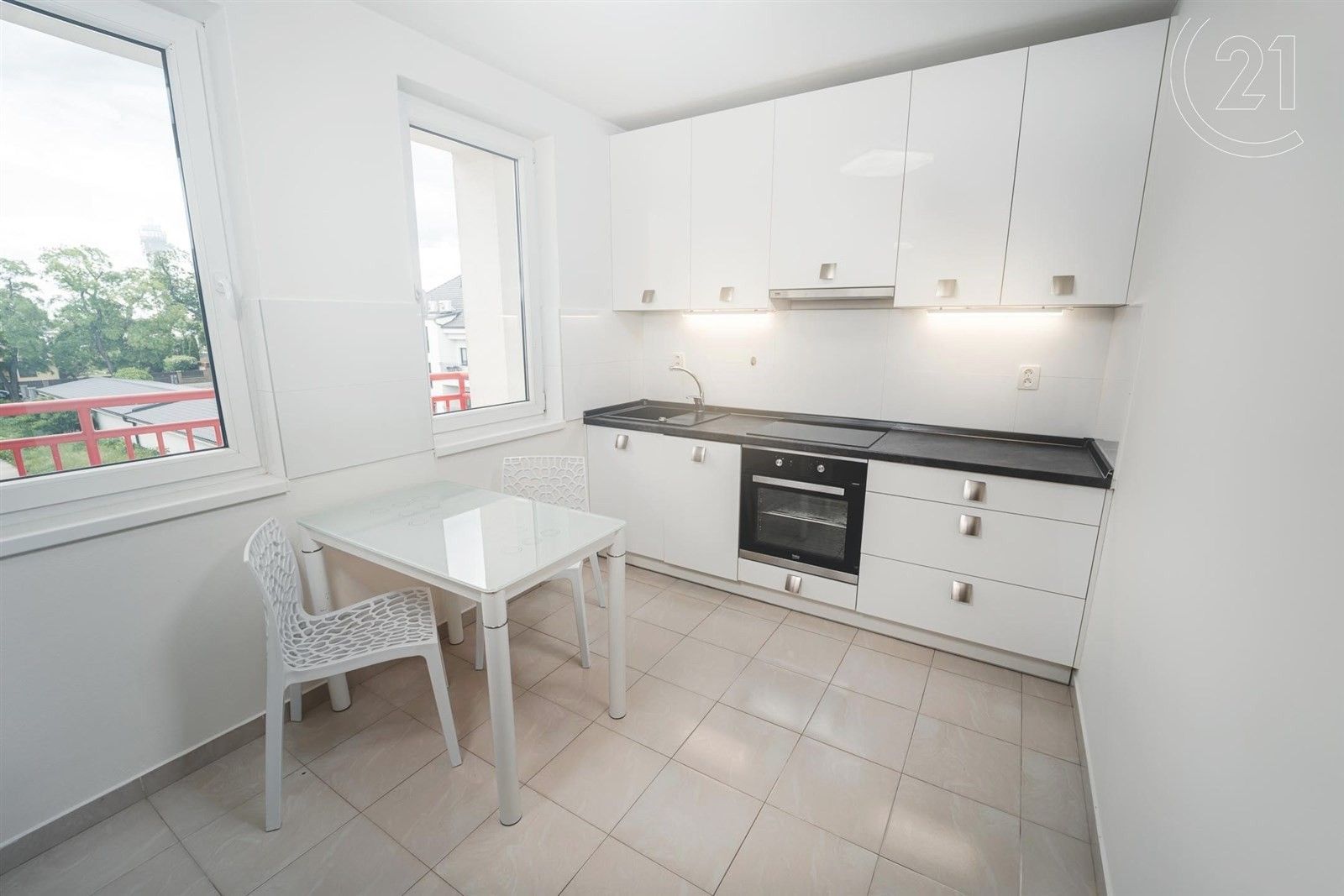 2+1, Kpt. Jaroše, Břeclav, 75 m²