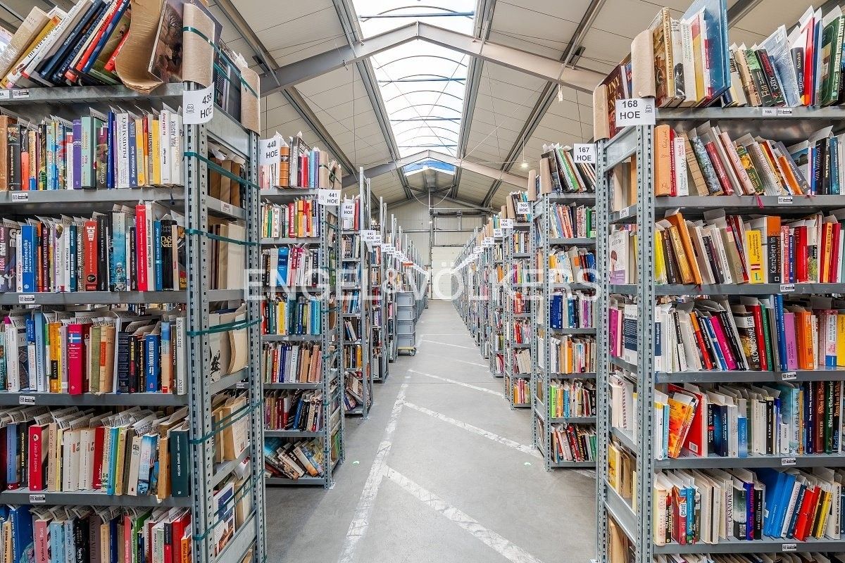 Sklad · 1 545 m² · U továren 770, Praha Hostivař - 4