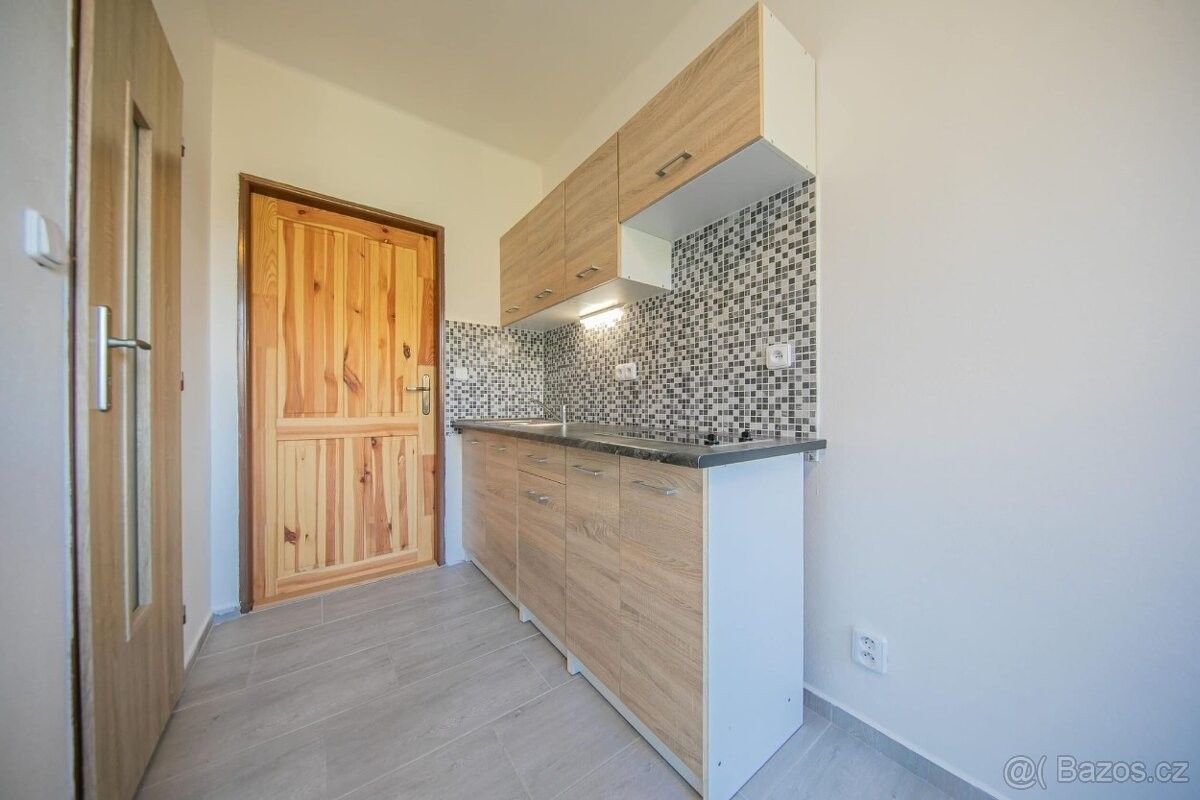 Ostatní, Olomouc, 779 00