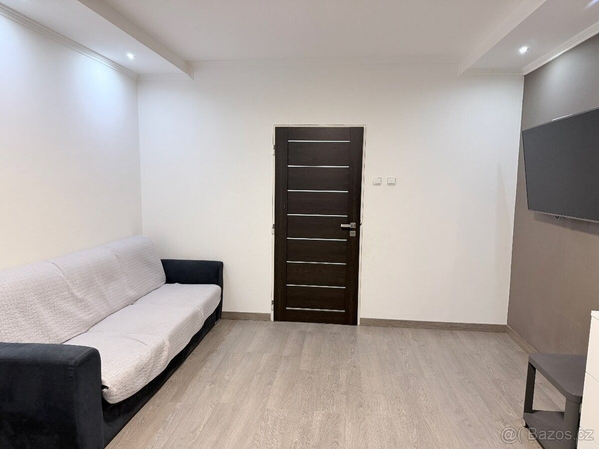 Prodej byt - Ostrov nad Ohří, 363 01