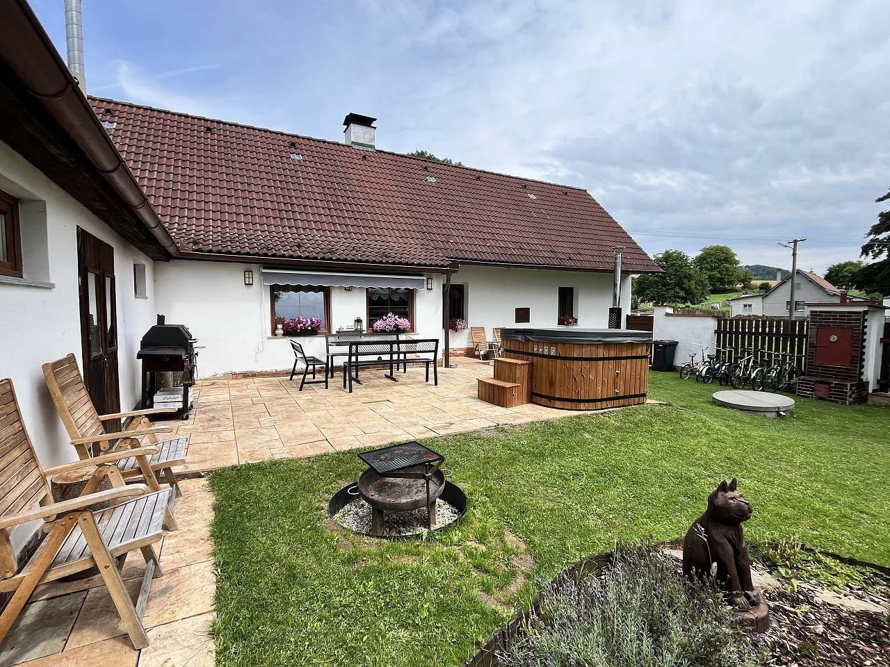 Chaty, Choustník - Kajetín, Jihočeský kraj