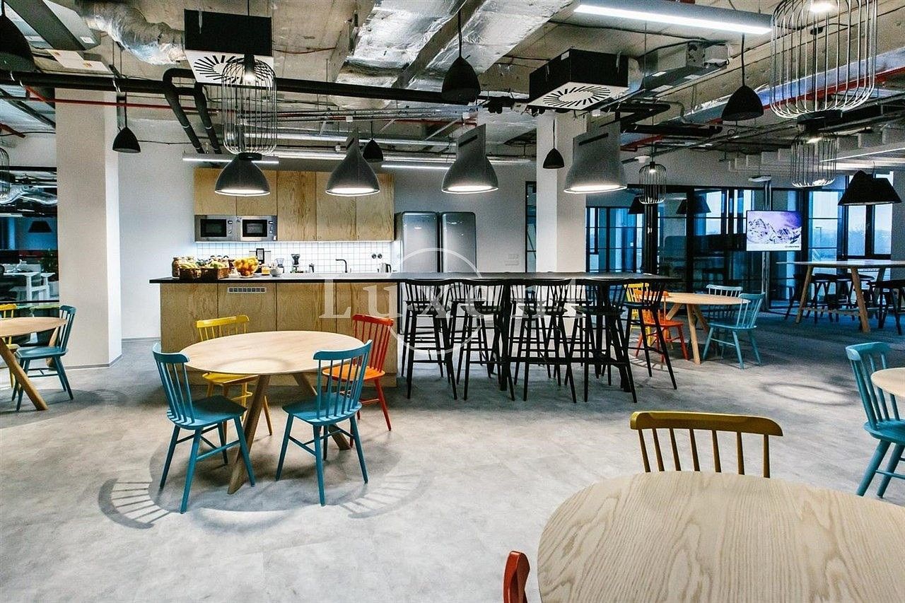 Pronájem kancelář - Praha - Karlín, okres Praha 8, Hlavní město Praha, 467 m² - 5