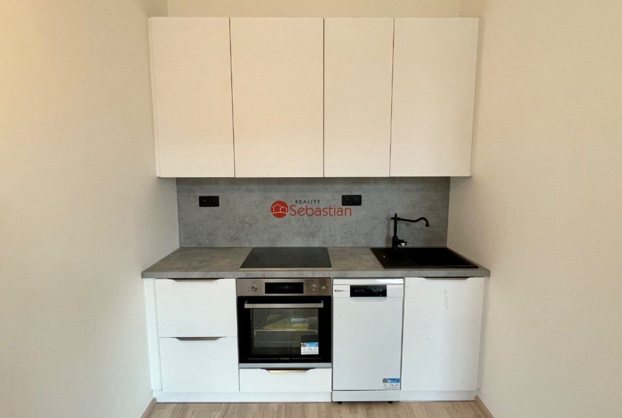 Byt 2+kk · 33 m² · Sladkovského, Hořice - 4