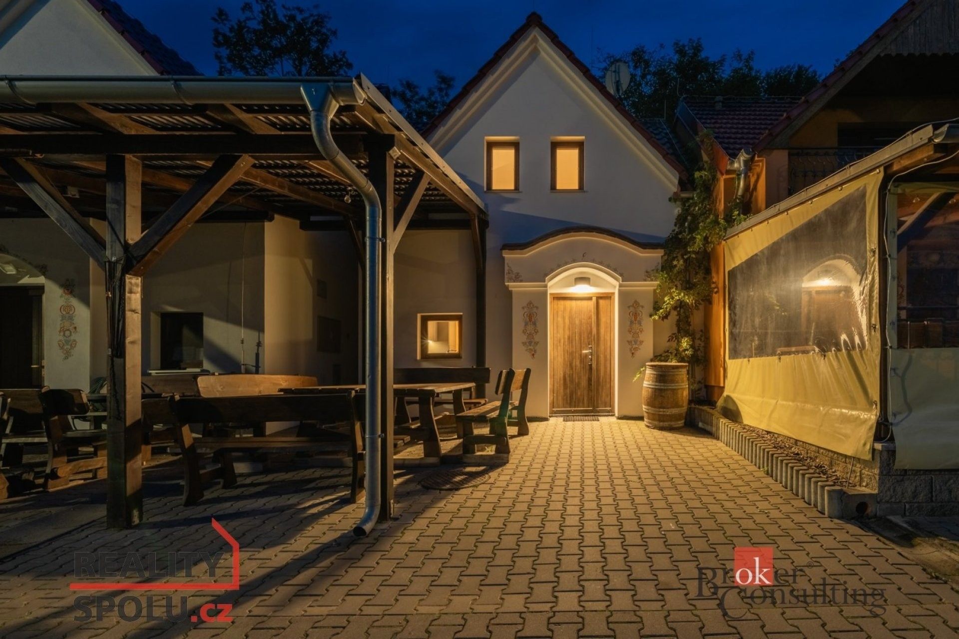 Prodej ubytovací zařízení - Čejč, 202 m²