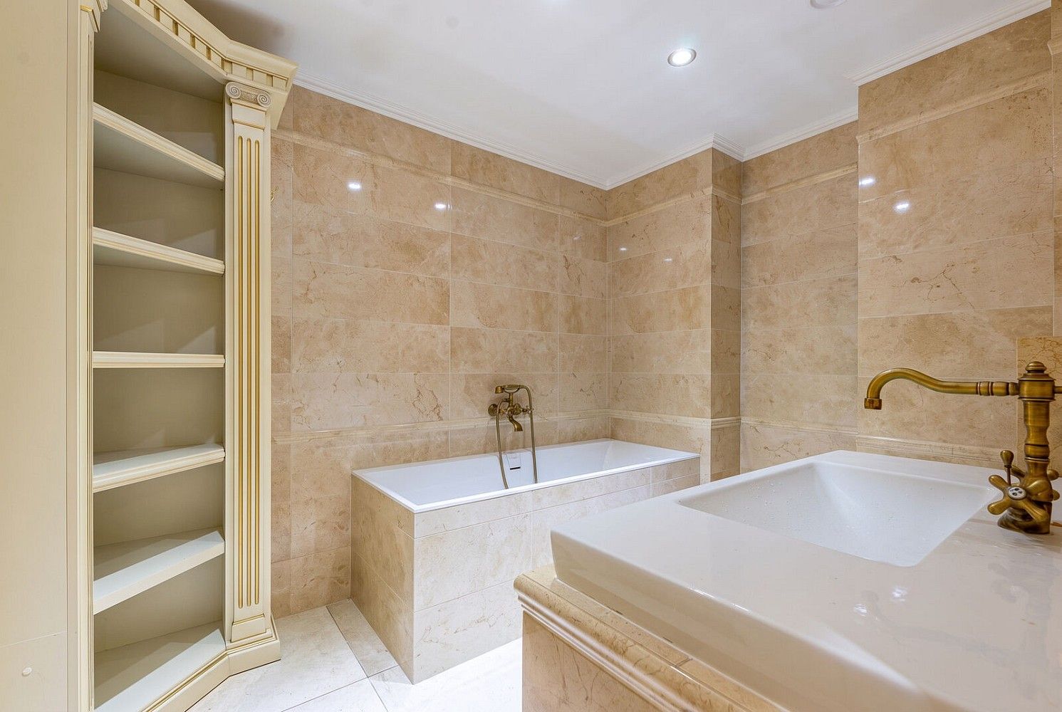 Obchodní prostory · 105 m² · Praha - Žižkov, okres Praha 3, Hlavní město Praha - 3