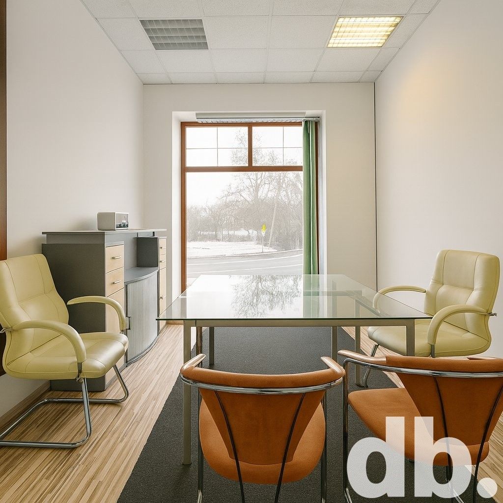 Kanceláře, náměstí Republiky, Karlovy Vary, 71 m²